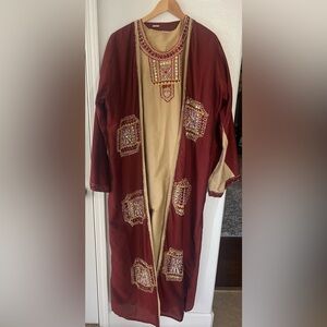 Embroidered Burgundy and Beige Women's Kaftan Set